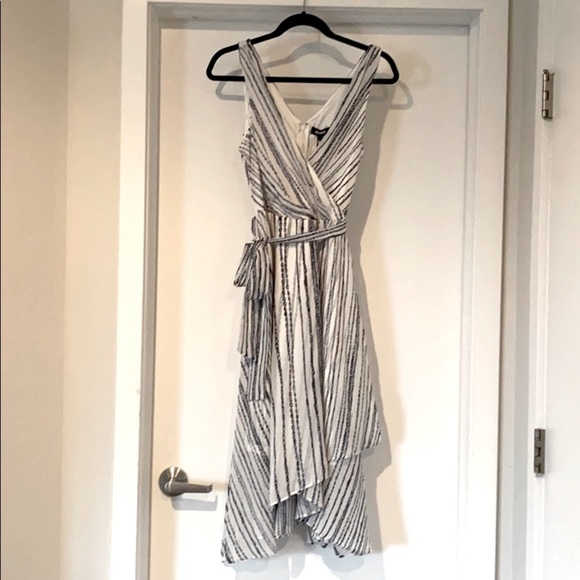 COPY - DKNY Navy & White Dress - NWT - Picture 1 of 6